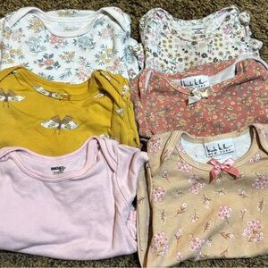 💥4/$20💥 Baby Girl Short Sleeve Onesie Bundle